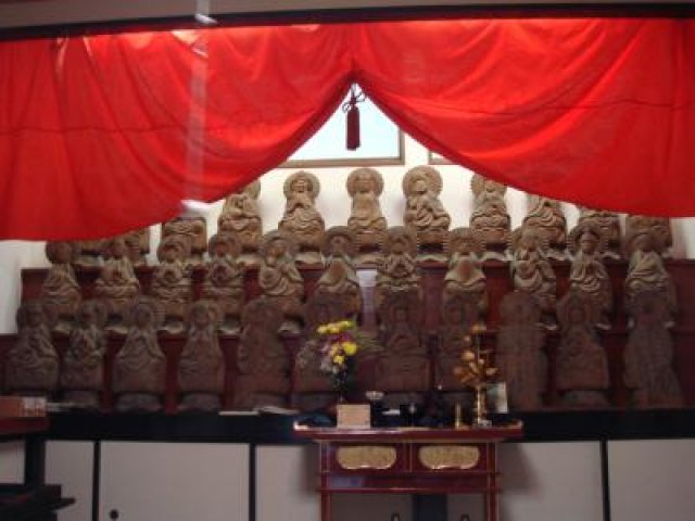安住寺の木喰仏