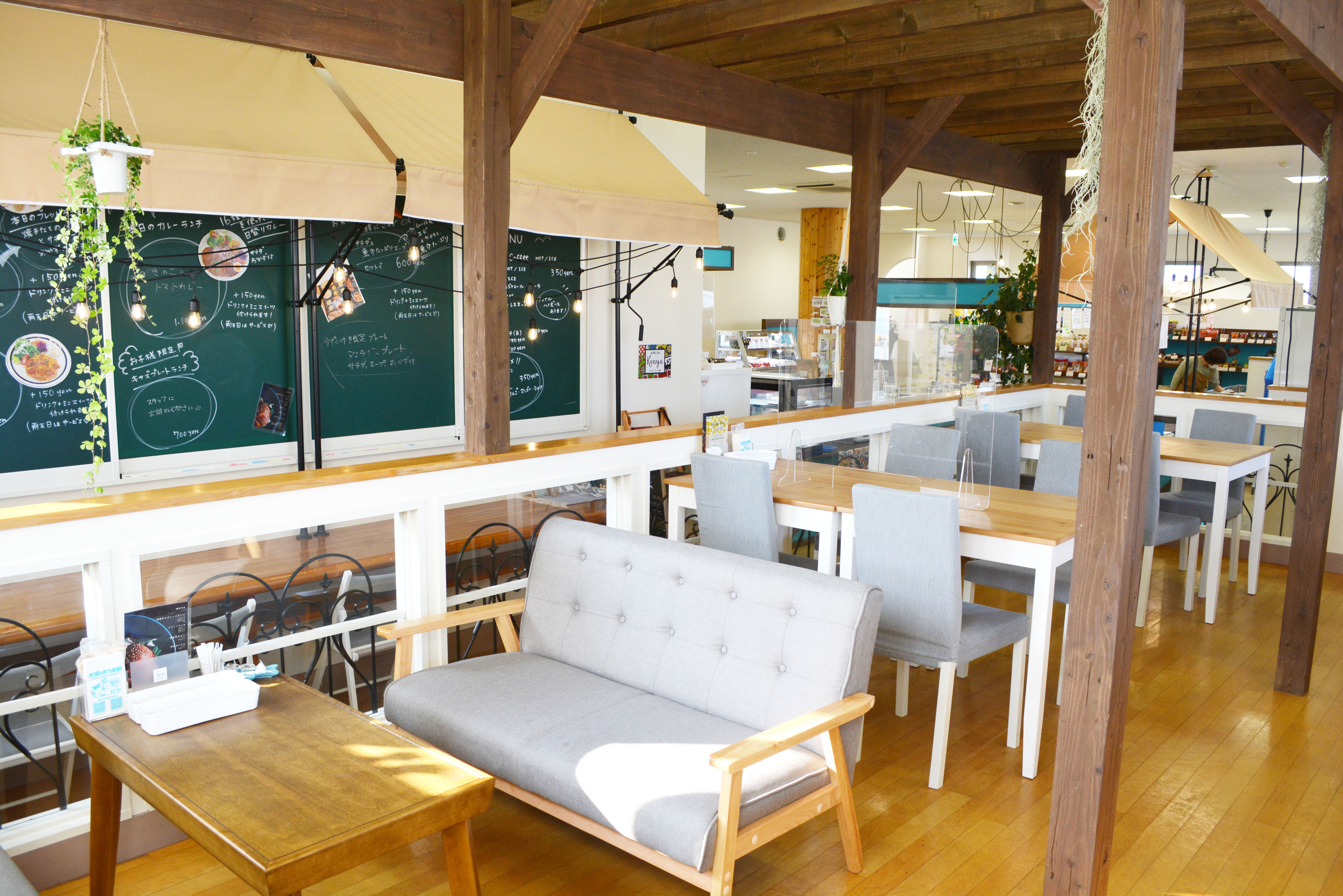 柏崎のお店紹介 Vol 3 海 街 うみまち Cafe レポート 柏崎観光協会 公式サイト ぅわっと 柏崎 柏崎のお店紹介 Vol 3 海 街 うみまち Cafe レポート 柏崎観光協会 公式サイト ぅわっと 柏崎